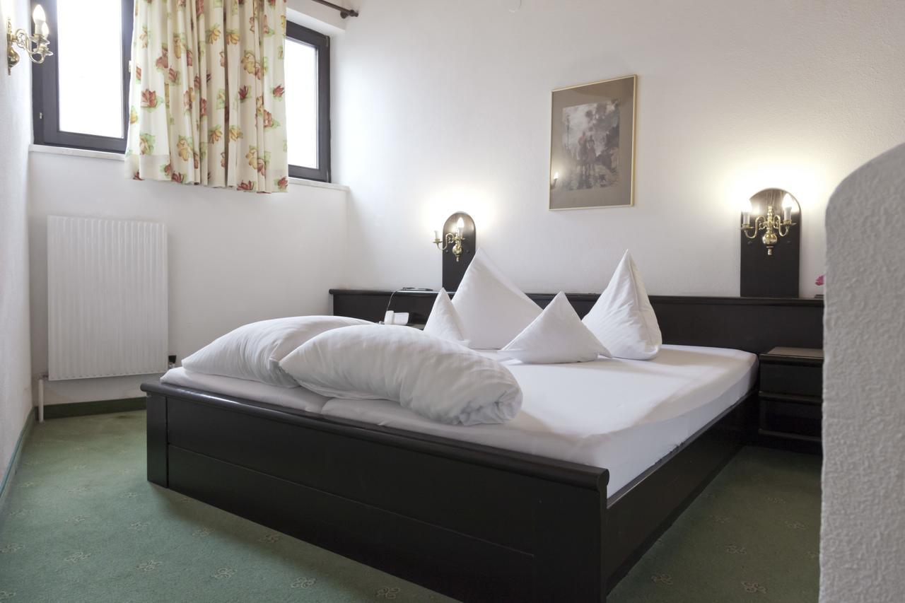 Hotel Neue Burg Nauders Eksteriør bilde